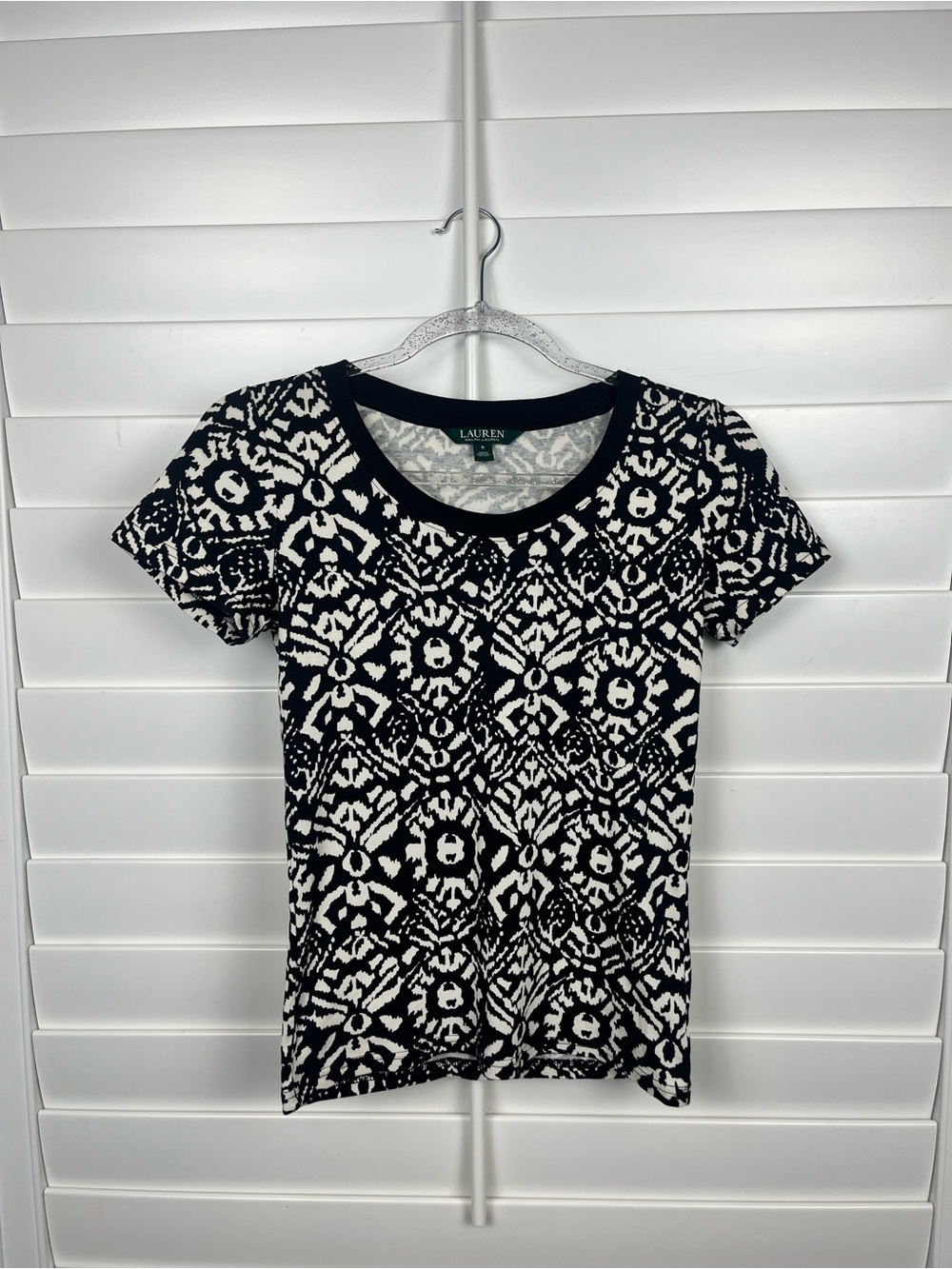 Lauren Ralph Lauren Black and White Short Sleeve Patterned Baby Tee size small
